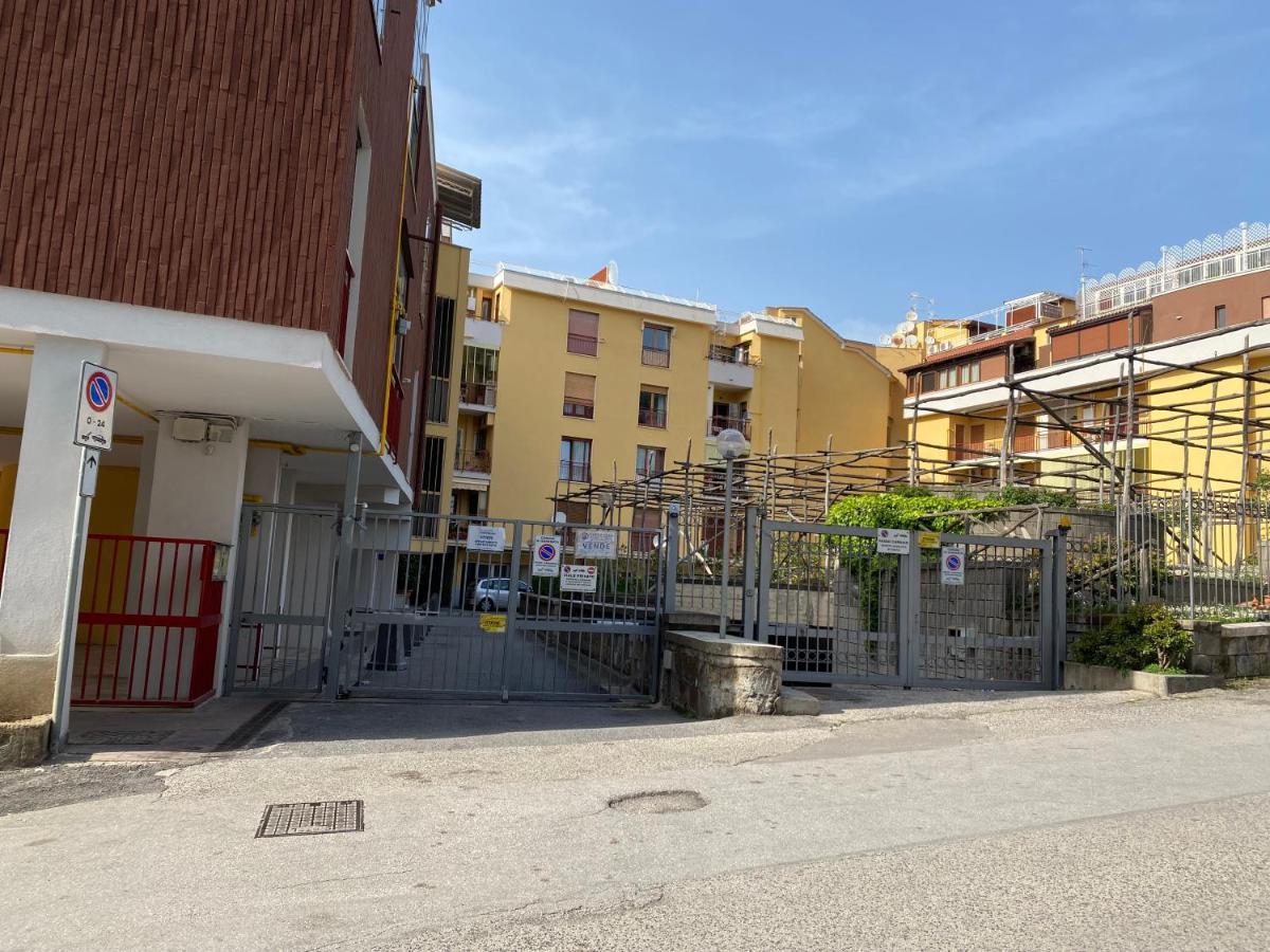 B&B Amadema Sorrento Exteriör bild